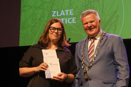 ZLATA PETICA 178 FOTO LJUBO VUKELIČ